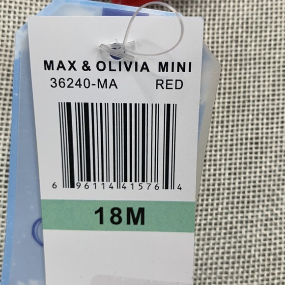 MAX & OLIVIA Baby Boys Gripper Soles Easy Opening Front Zipper Onesie Size 18M - Picture 3 of 9